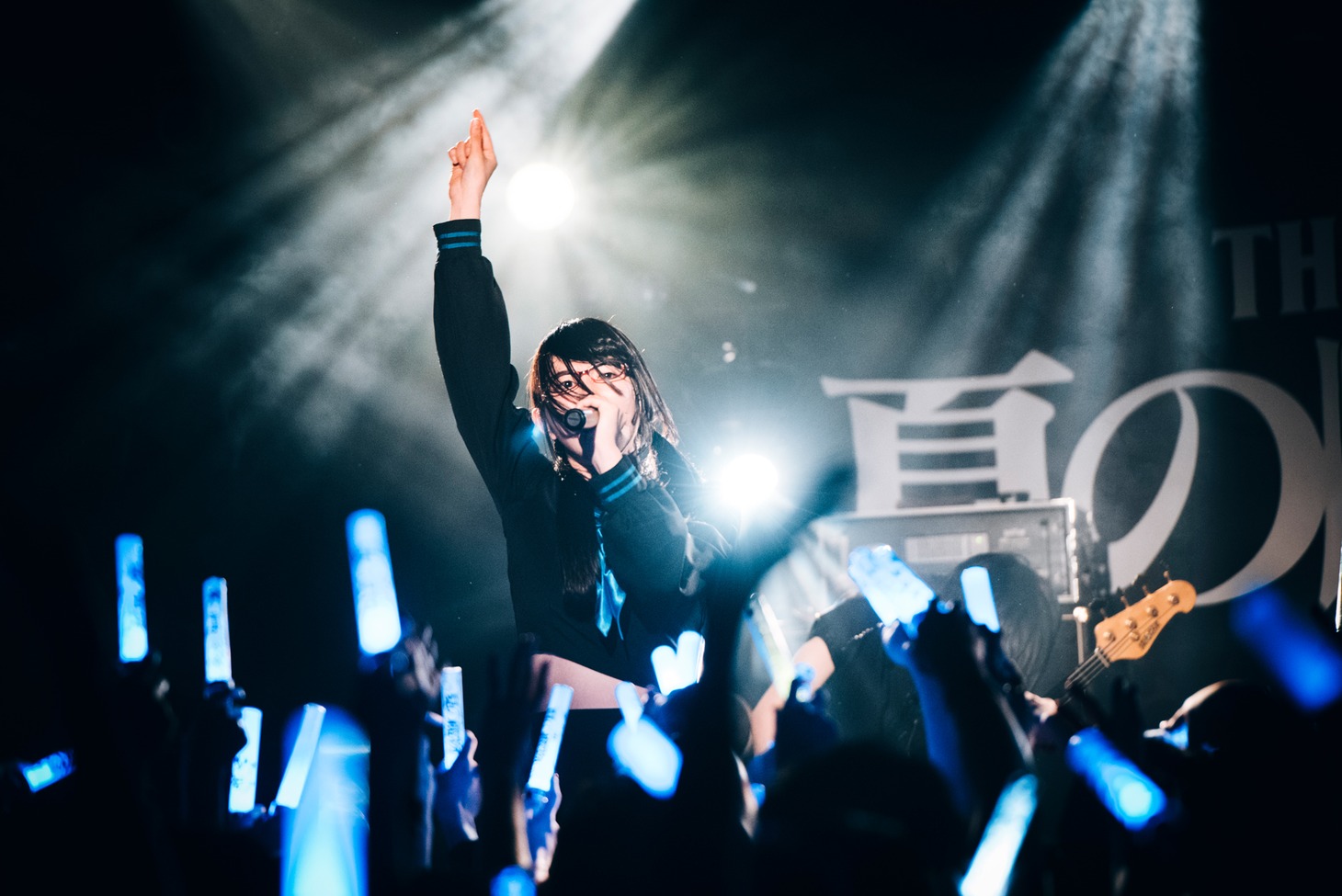 鏡るびい（撮影：タイコウクニヨシ）