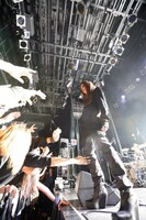 ACID ANDROID（撮影：岡田貴之）