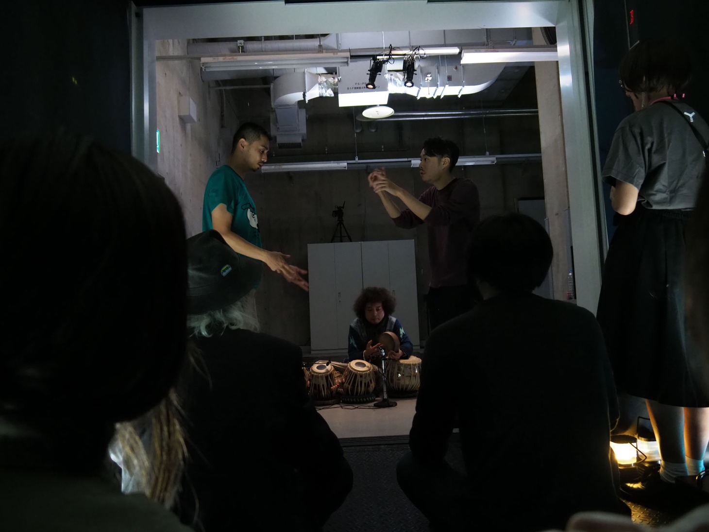 「Boombox TRIP in YCAM」生ライブの様子。
