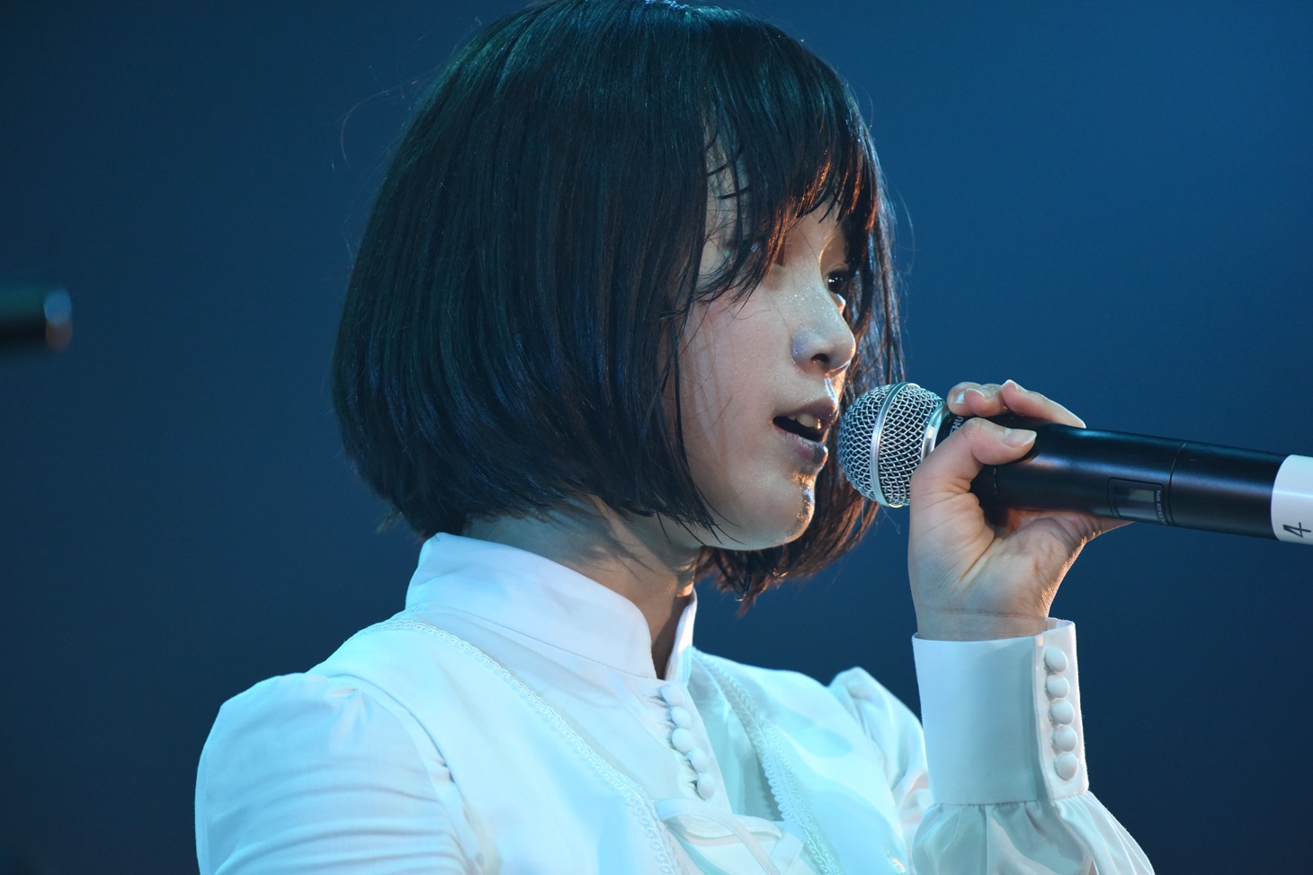 石野理子