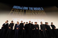 「HiGH&LOW THE MOVIE 3 / FINAL MISSION」完成披露舞台挨拶の様子。