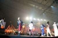 HALLOWEEN JUNKY ORCHESTRAパフォーマンス中の様子。