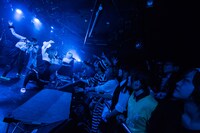 本日10月31日に行われた「みんなごとTOUR 2017～2018」東京・shibuya eggman公演の様子。