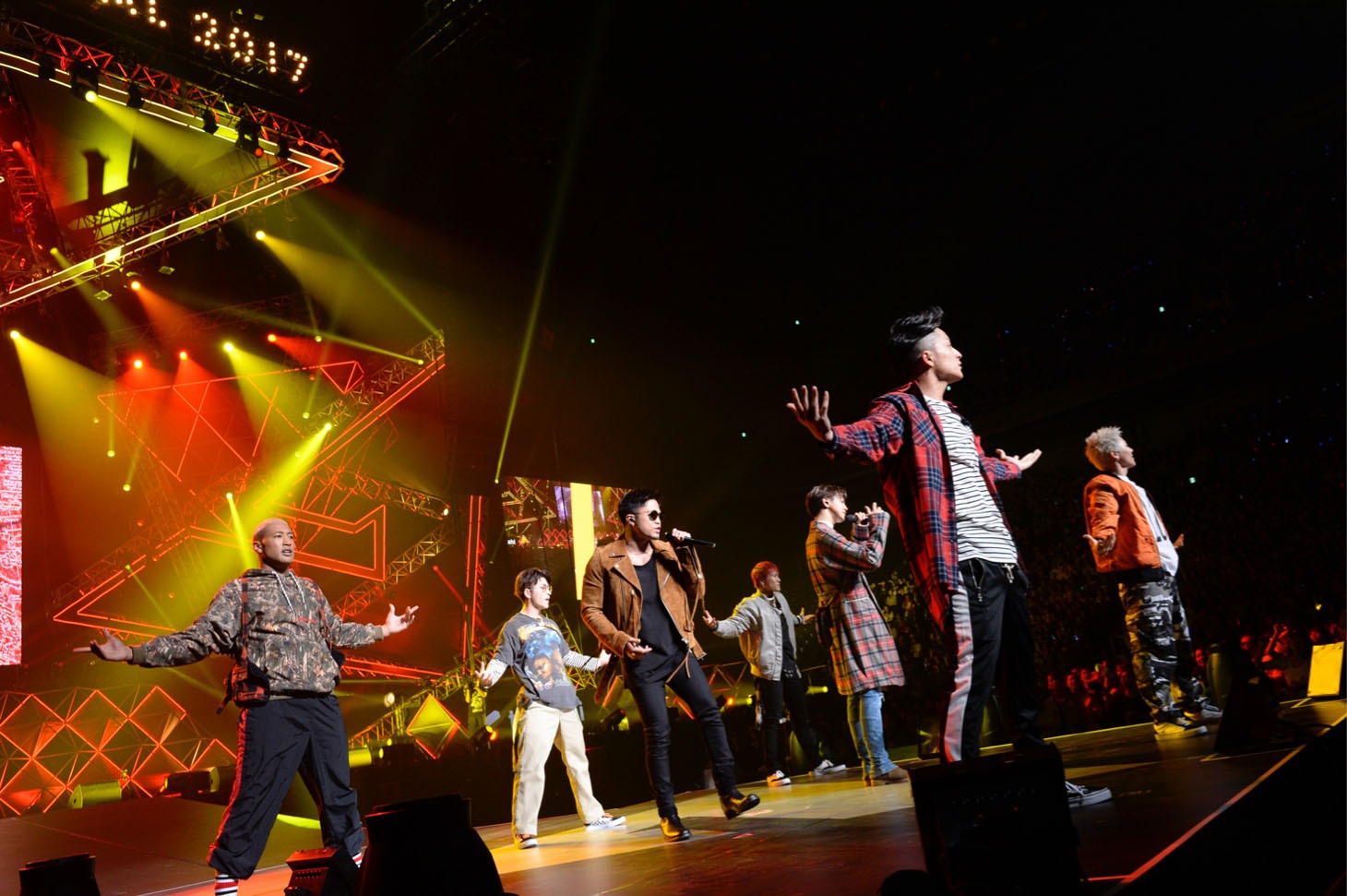 GENERATIONS from EXILE TRIBE（撮影：岸田哲平）