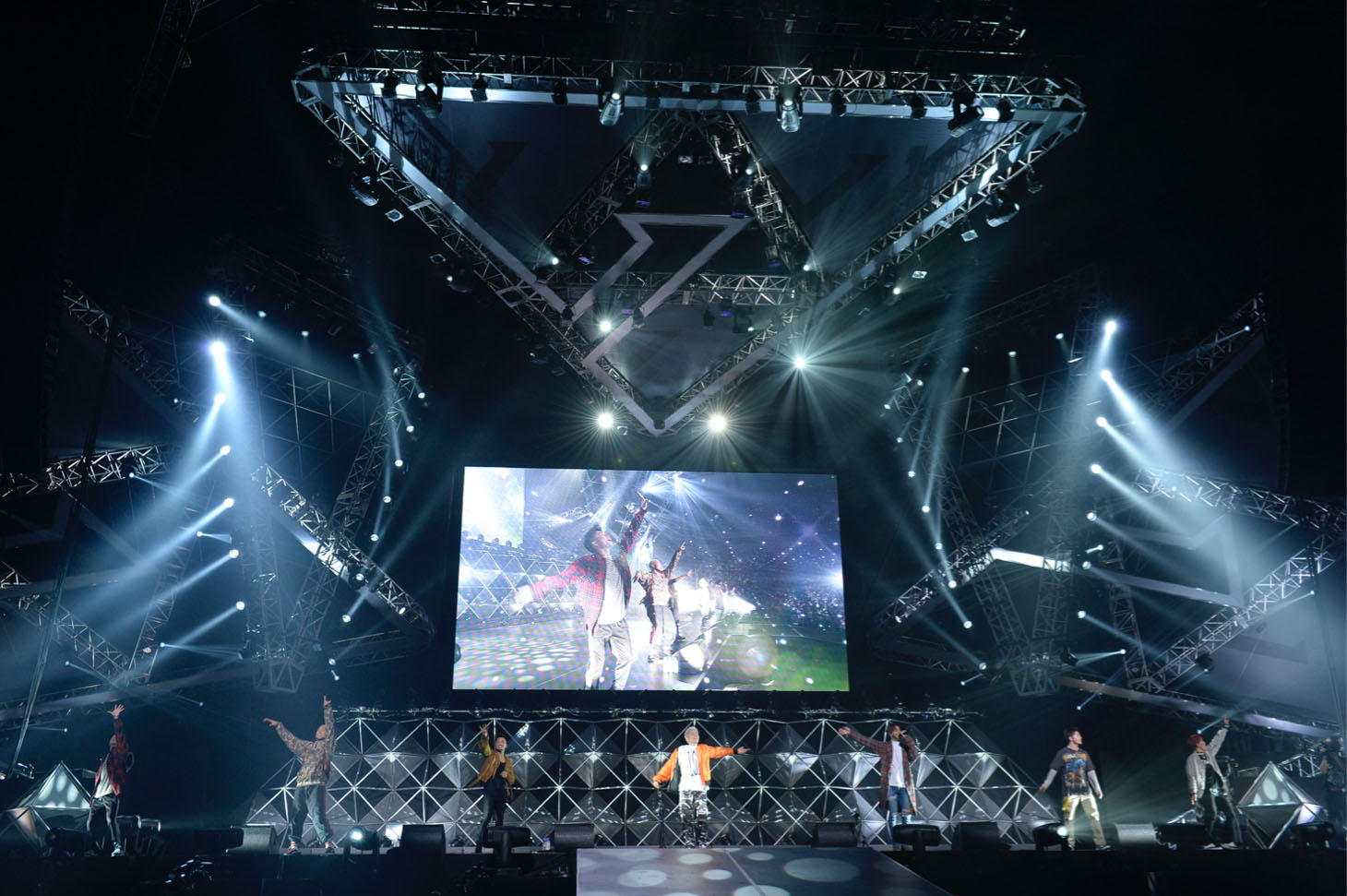 GENERATIONS from EXILE TRIBE（撮影：岸田哲平）