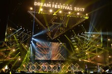 GENERATIONS from EXILE TRIBE（撮影：岸田哲平）