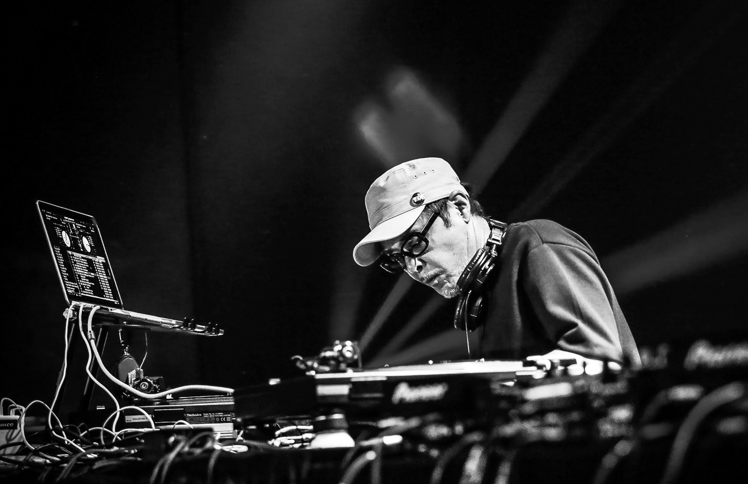 DJ KRUSH