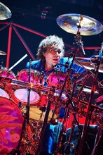 真矢（Dr / LUNA SEA）（撮影：山内洋枝、田辺佳子）