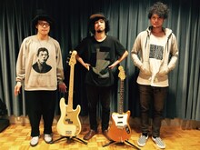 左から下上貴弘（アルカラ）、滝善充、菅原卓郎。