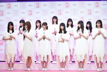 「『三次元マスク×欅坂46』新CM記者発表会」の様子。