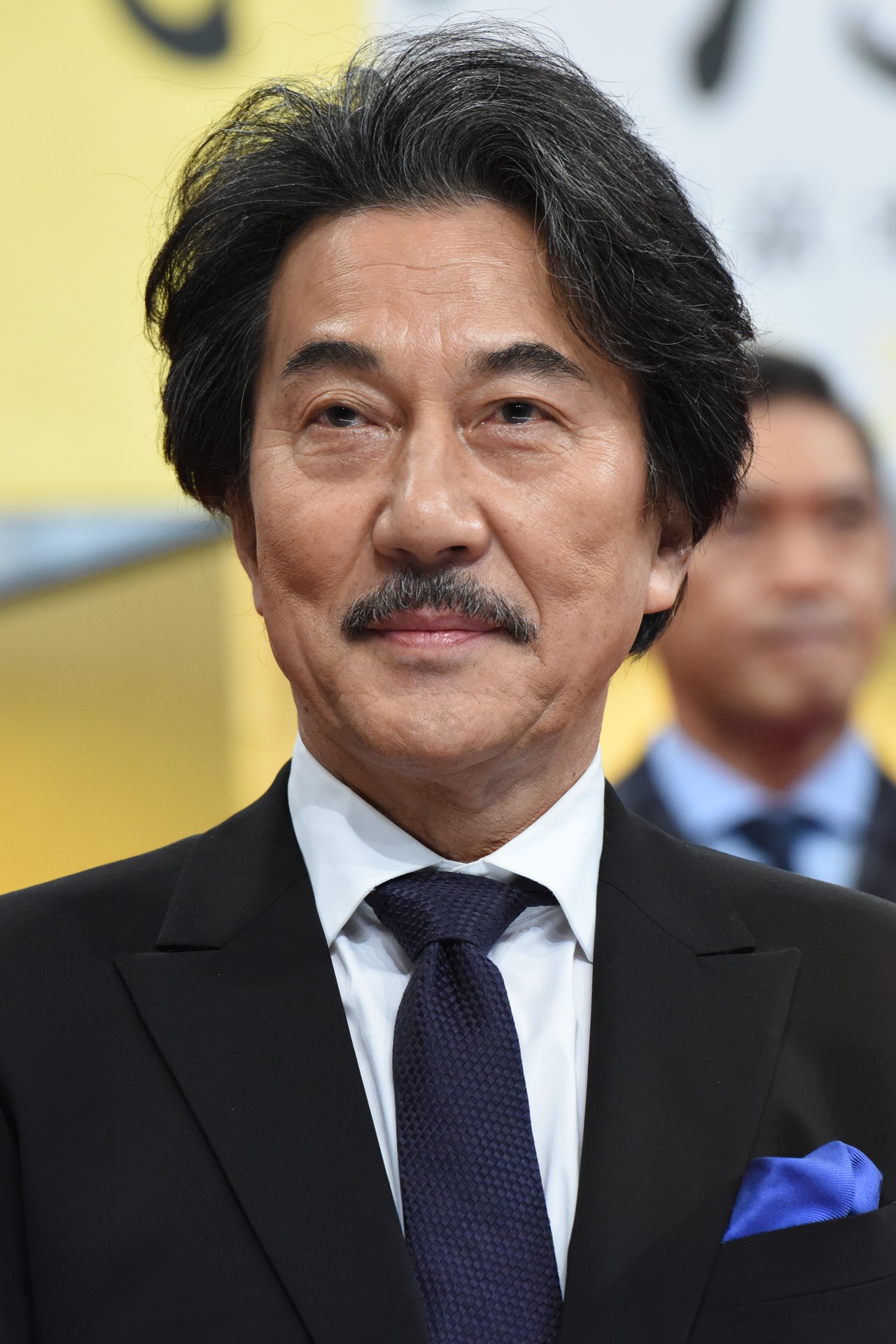 役所広司