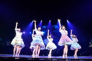 AKB48「渡辺麻友卒業コンサート~みんなの夢が叶いますように~」の様子。 (c)AKS