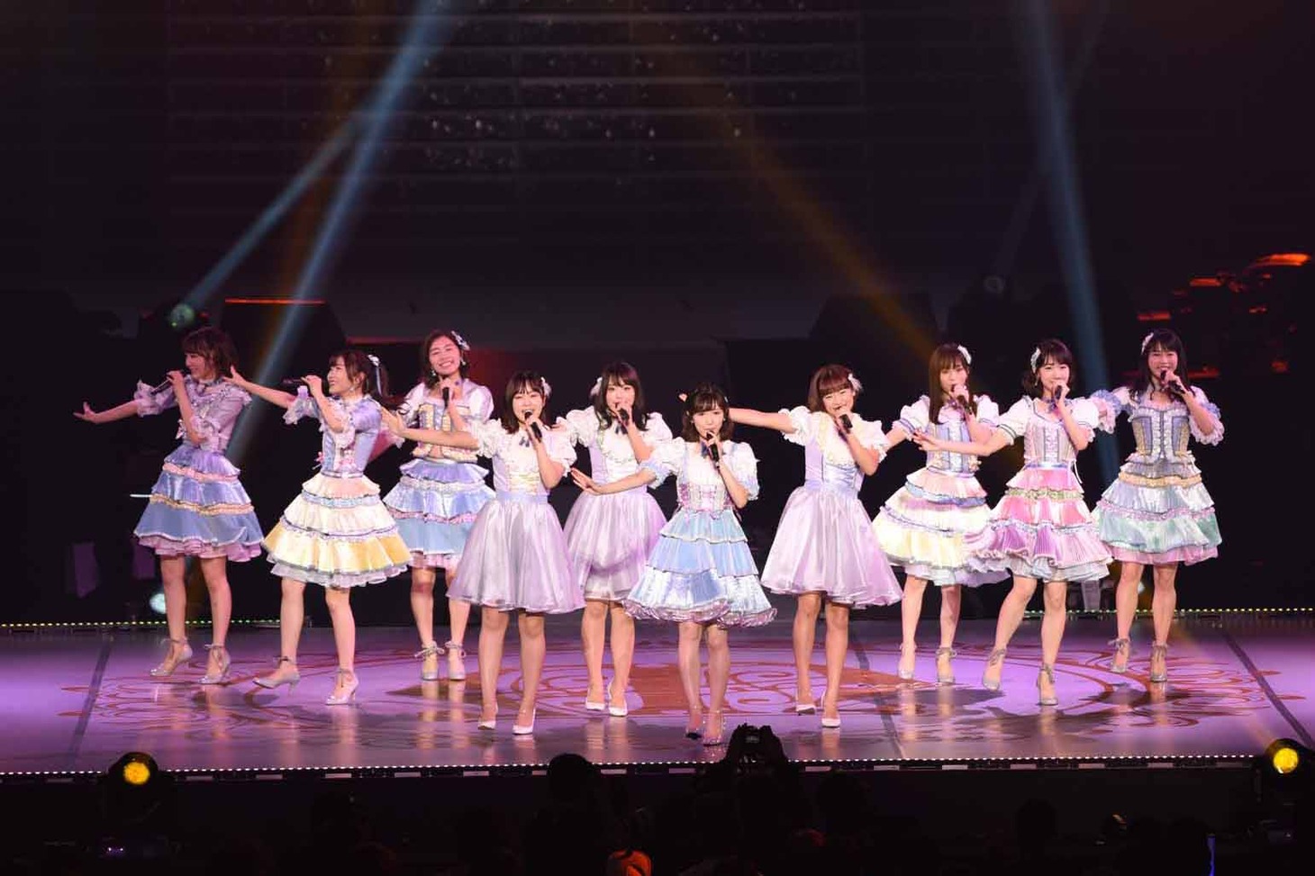 AKB48