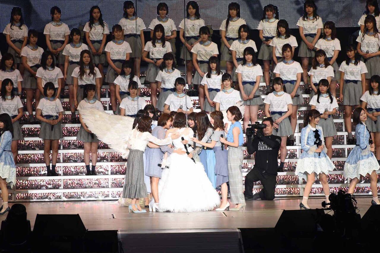 AKB48/渡辺麻友卒業コンサート～みんなの夢が叶いますように～〈4枚組〉 DVD】渡辺麻友卒業コンサート～みんなの夢が叶いますように～ 通常版