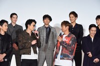 「HiGH&LOW THE MOVIE 3 / FINAL MISSION」完成披露舞台挨拶の様子。