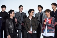 「HiGH&LOW THE MOVIE 3 / FINAL MISSION」完成披露舞台挨拶の様子。