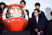 AKIRAが左目を入れただるま。