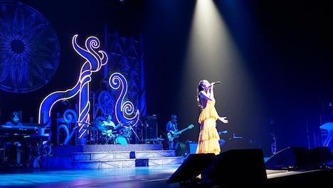 中島美嘉「MIKA NAKASHIMA FULL COURSE TOUR 2017～YOU WON'T LOSE～」初日の様子。（写真提供：Sony Music Associated Records）