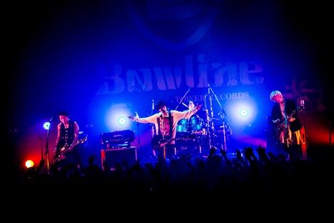 BLUE ENCOUNT（撮影：浜野カズシ）