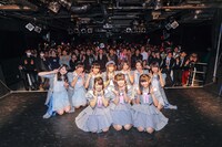 11月6日に行われたラストアイドル暫定メンバーとセカンドユニット・シュークリームロケッツによる握手会イベントの様子。（Photo by Yoshifumi Shimizu）