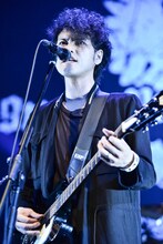 菅原卓郎（Vo, G）（撮影：橋本塁［SOUND SHOOTER］）