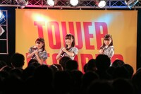 セカンドユニット・シュークリームロケッツによるパフォーマンスの様子。（Photo by Yoshifumi Shimizu）