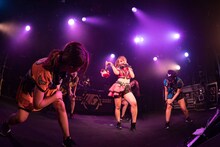 アップアップガールズ（仮）（写真提供：YU-Mエンターテインメント）