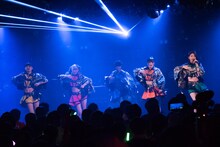 アップアップガールズ（仮）「KA-Re：START」初日公演の様子。（写真提供：YU-Mエンターテインメント）