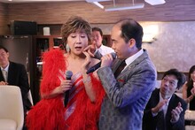 左から小林幸子、斎藤司。(c)フジテレビ