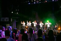 CUBERS「ワンマンライブ ～今年EP2枚リリースしたのに、大きなワンマンしてないよね？～」の様子。（撮影：牛島康介）