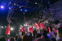 CUBERS「ワンマンライブ ～今年EP2枚リリースしたのに、大きなワンマンしてないよね？～」の様子。（撮影：牛島康介）