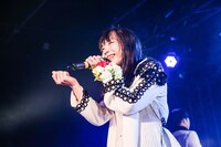 ぺいにゃむにゃむ（撮影：タマイシンゴ）