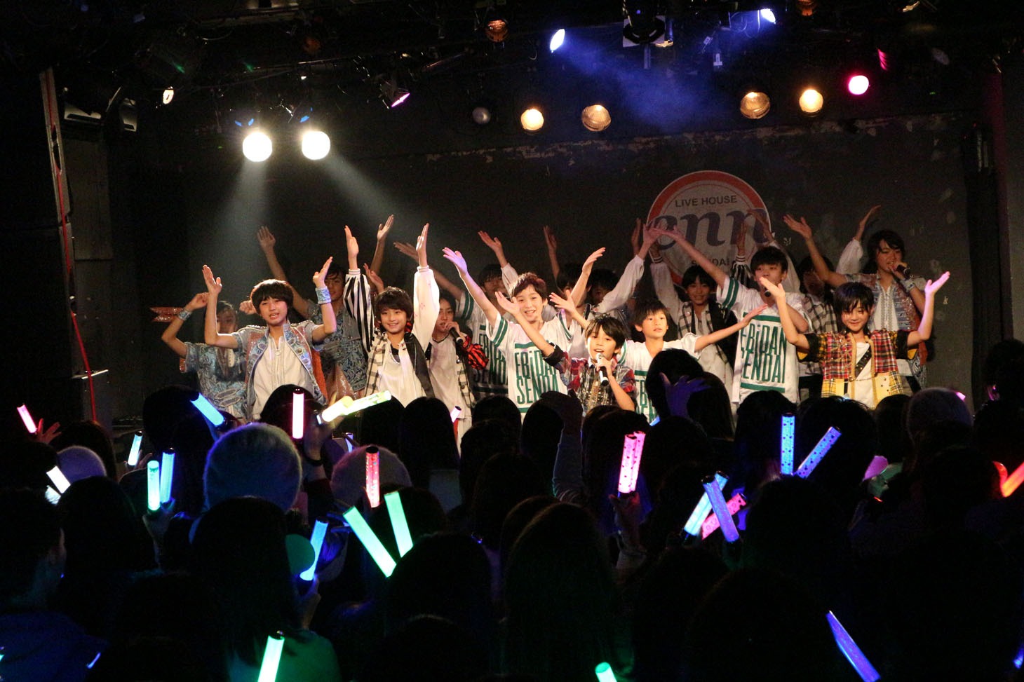 「BATTLE BOYS ～LIVE CIRCUIT 2017～」の様子。