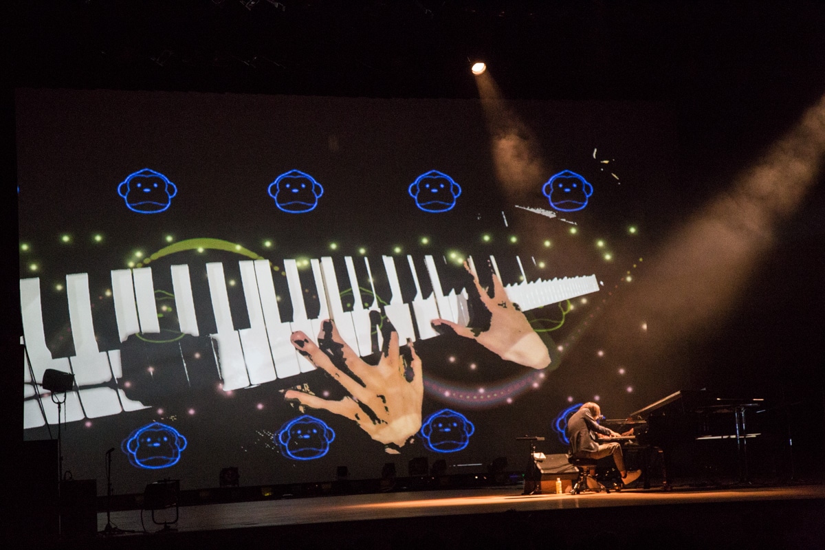 まらしぃ「marasy piano live tour 2017」東京・昭和女子大学人見記念講堂公演の様子。 （撮影：石阪大輔）