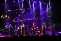 ももいろクローバーZ（Photo by HAJIME KAMIIISAKA）