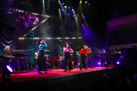 ももいろクローバーZ（Photo by HAJIME KAMIIISAKA）