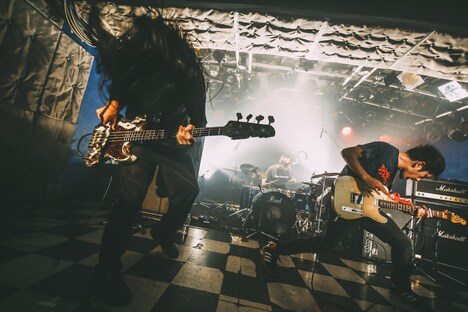 「Age Factory『RIVER』TOUR FINAL ONE MAN LIVE」の様子。(撮影:西槇太一)