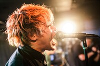 「HOTSQUALL "ALRIGHT!!! TOUR 2017-2018"」初日公演の様子。（Phot by manaty）