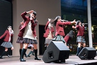 =LOVE「僕らの制服クリスマス」発売記念イベントの様子。