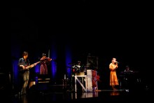 藤田麻衣子「藤田麻衣子 Live 2017 ～緋色の欠片 10th Anniversary～」の様子。