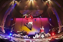 「YUZU HALL TOUR 2017 謳おう」神奈川・パシフィコ横浜 国立大ホール公演の様子。（撮影：太田好治）