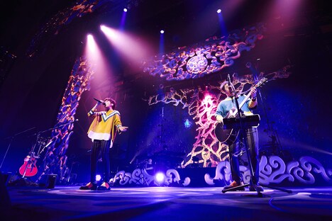 「カナリア」演奏時の様子。（撮影：太田好治）