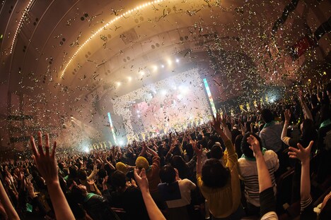 「YUZU HALL TOUR 2017 謳おう」神奈川・パシフィコ横浜 国立大ホール公演の様子。（撮影：太田好治）