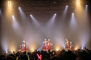 ばってん少女隊「ばってん少女隊の、田舎娘2nd~カユい所まで手を届け鯛ツアー」東京・TSUTAYA O-EAST公演の様子。(Photo by Ray Otabe)