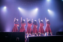 ばってん少女隊「ばってん少女隊の、田舎娘2nd～カユい所まで手を届け鯛ツアー」東京・TSUTAYA O-EAST公演の様子。（Photo by Ray Otabe）