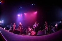 EGO-WRAPPIN'「ニューロマンサー 黄金色の夢奏家たち 2」11月11日京都・ロームシアター京都公演の様子。 （撮影：渡邊一生）