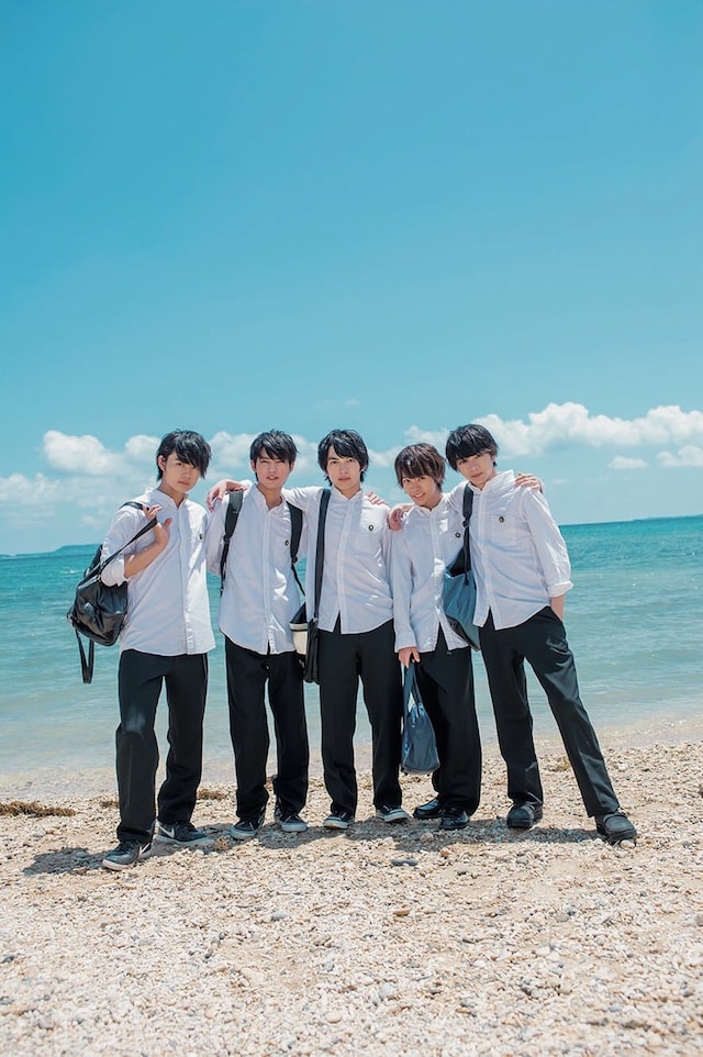 M!LK写真集表紙（写真提供：主婦と生活社）