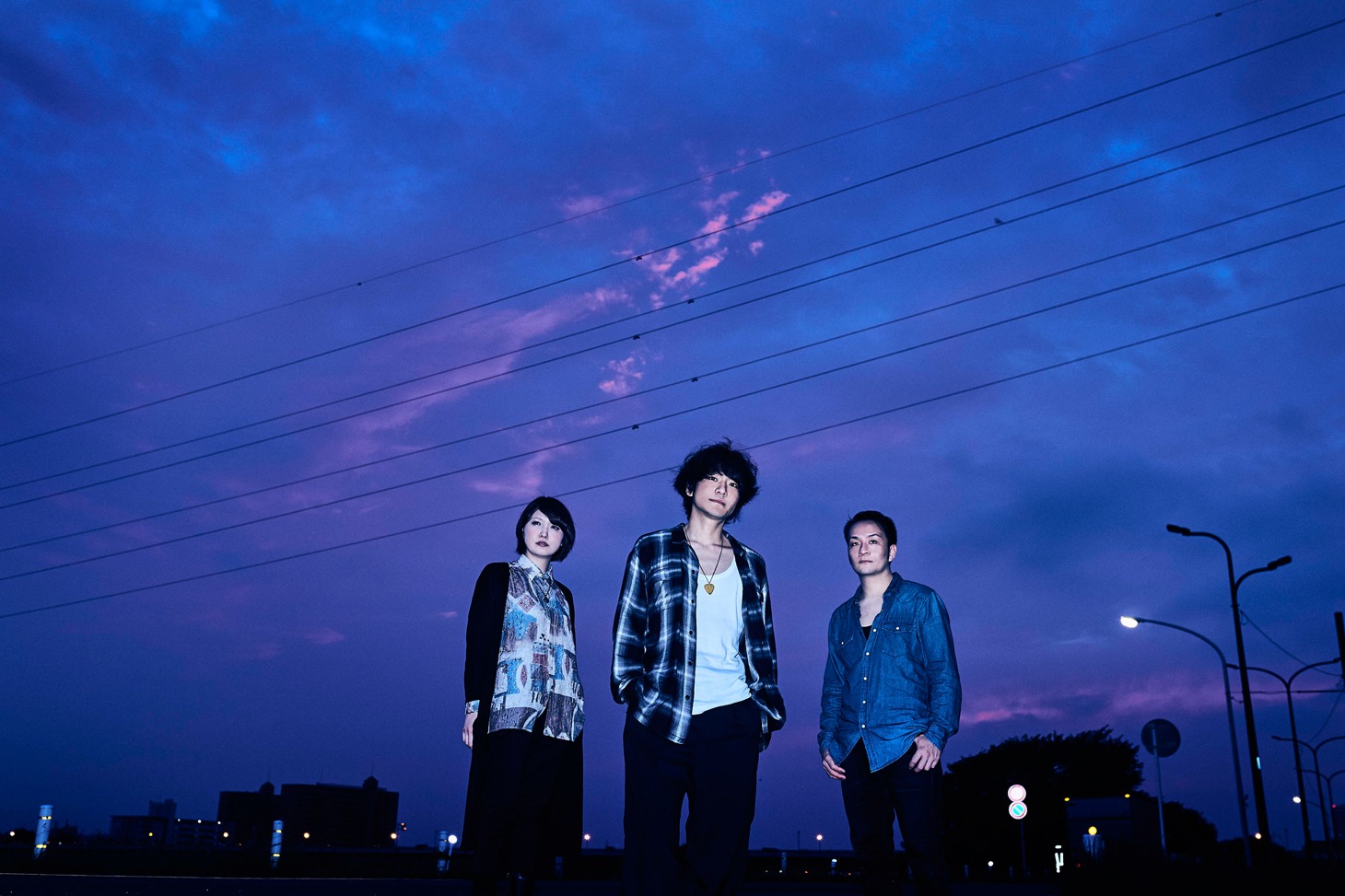The cold tommy（写真右端がマー）