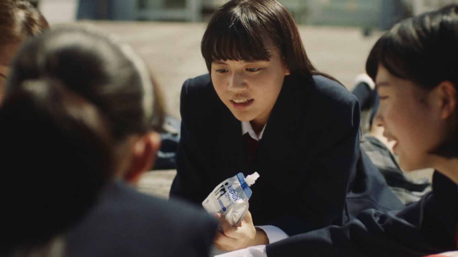 「～受験だって、団体戦だ。～『受験にinゼリー』篇」のワンシーン。