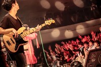 露崎義邦（B）（Photo by Yosuke Torii）